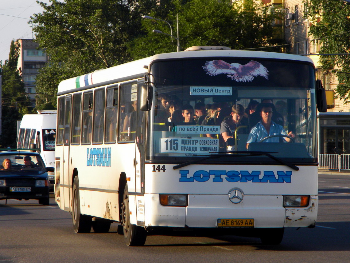 Днепропетровская область, Mercedes-Benz O345 № 144