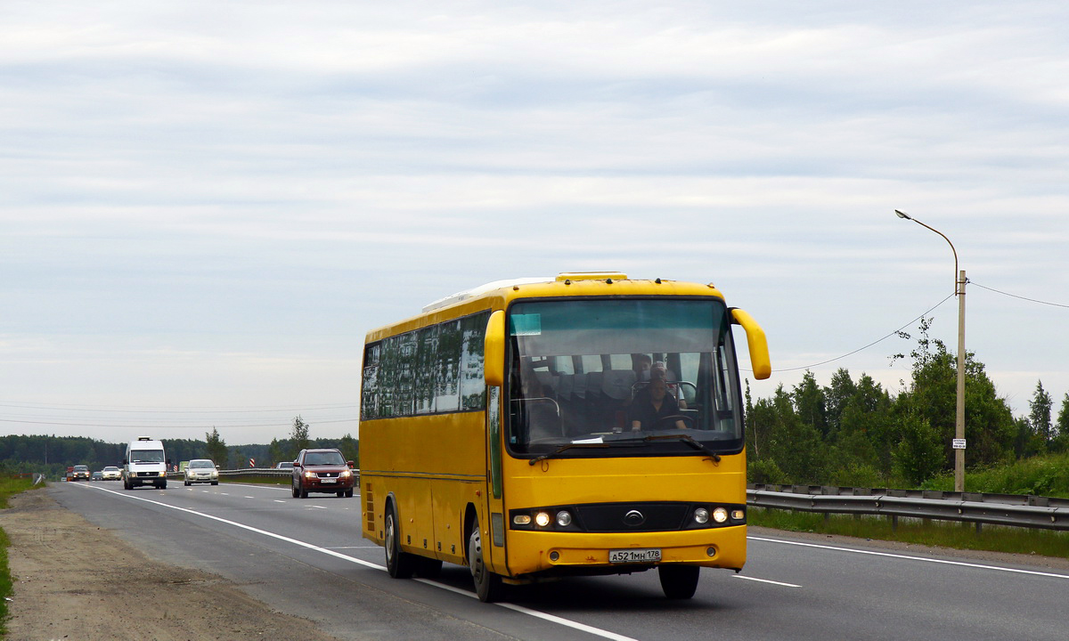 Санкт-Петербург, Yutong ZK6115HW № А 521 МН 178