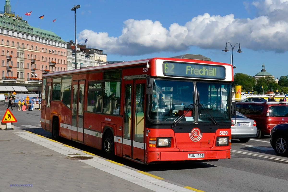 Швеция, Scania CN113CLL MaxCi № 5129