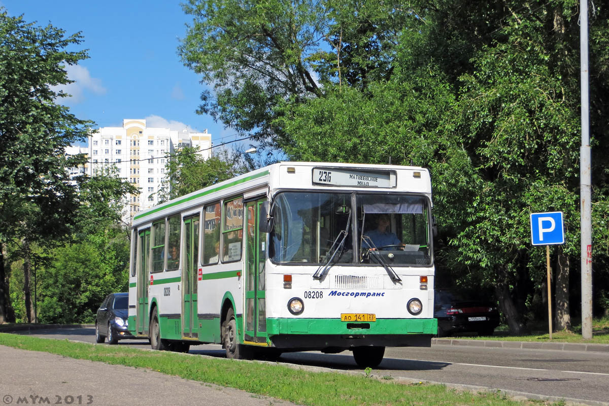 Москва, ЛиАЗ-5256.25 № 08208