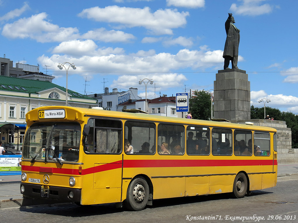 Свердловская область, Mercedes-Benz O305 № Х 328 ВС 96