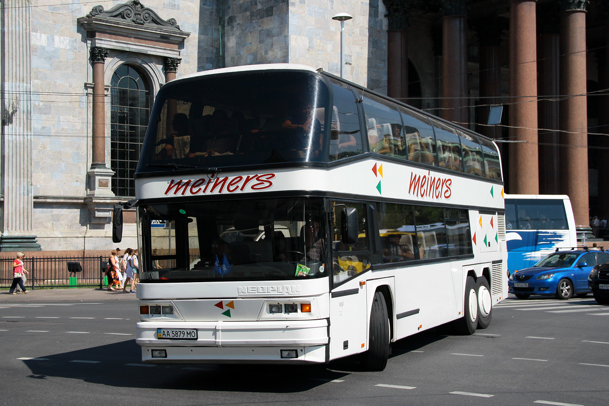 Киев, Neoplan N122/3 Skyliner № AA 5879 MO