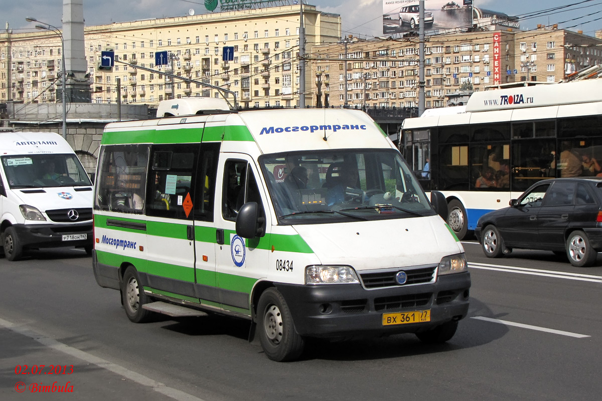 Moskva, FIAT Ducato 244 CSMMC-RLL, -RTL č. 08434