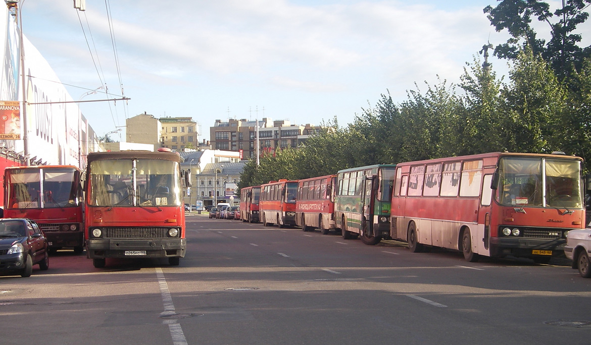 Масква, Ikarus 256 № О 265 КС 199; Разанская вобласць, Ikarus 256.54 № АК 545 62; Масква — Разные фотографии