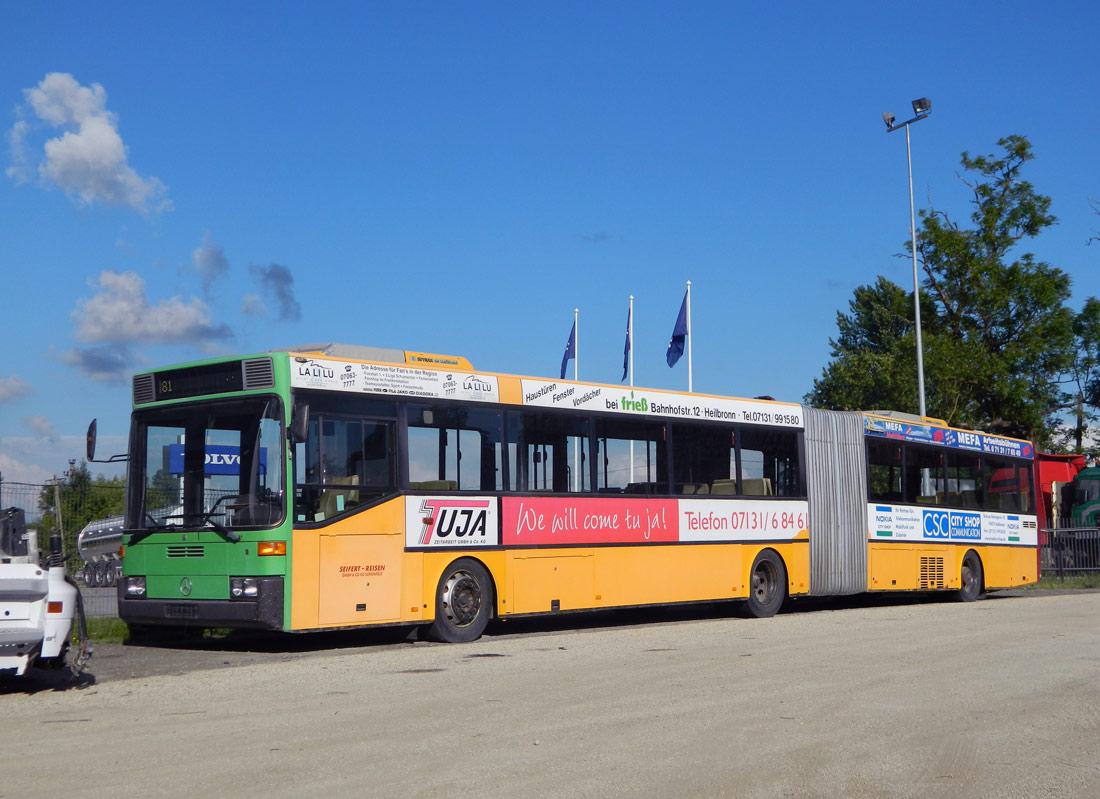 Эстония, Mercedes-Benz O405G № [O405G]; Эстония — Автобусы без номеров