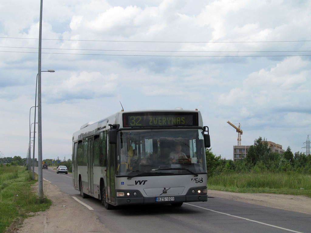 Литва, Volvo 7700 № 798