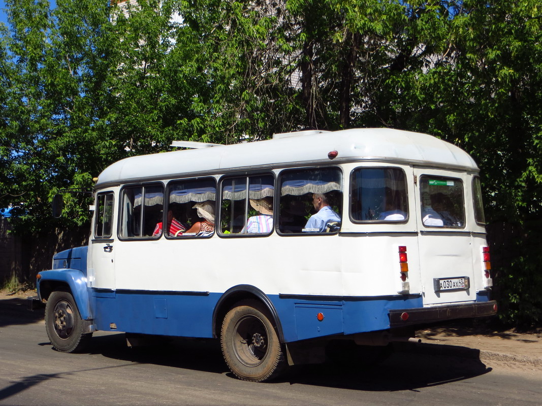 Кировская область, Семар-3235 № А 030 АХ 43