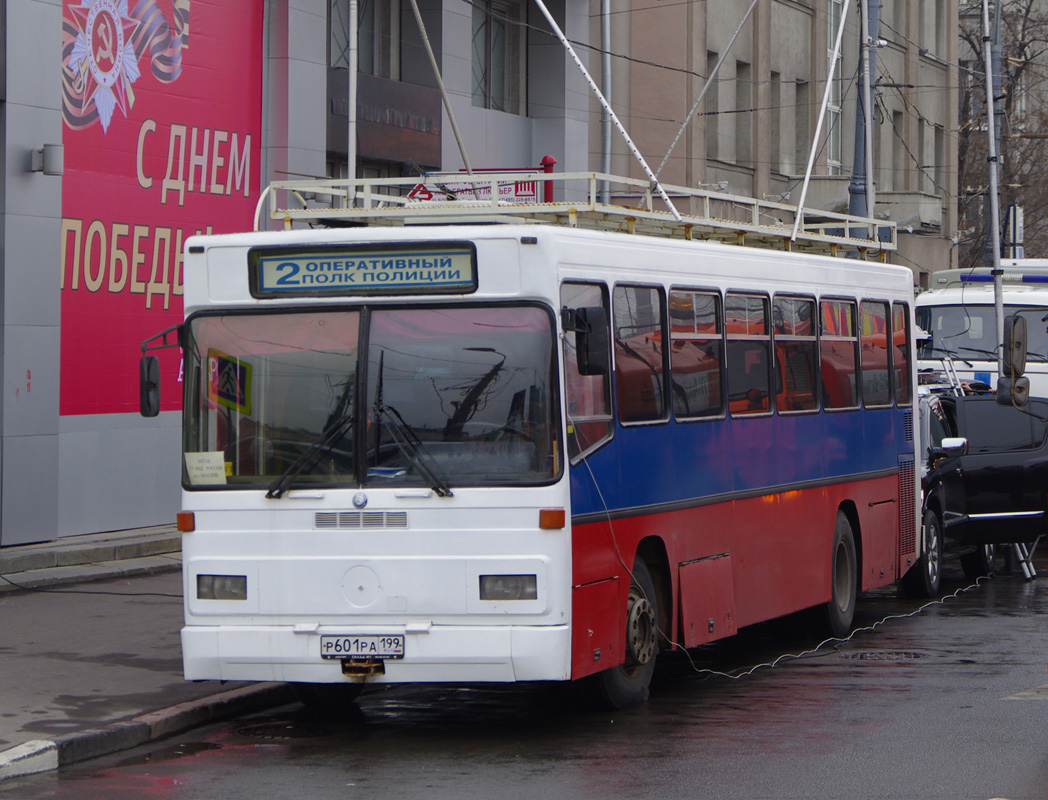 Москва, Mercedes-Benz O325 № Р 601 РА 199