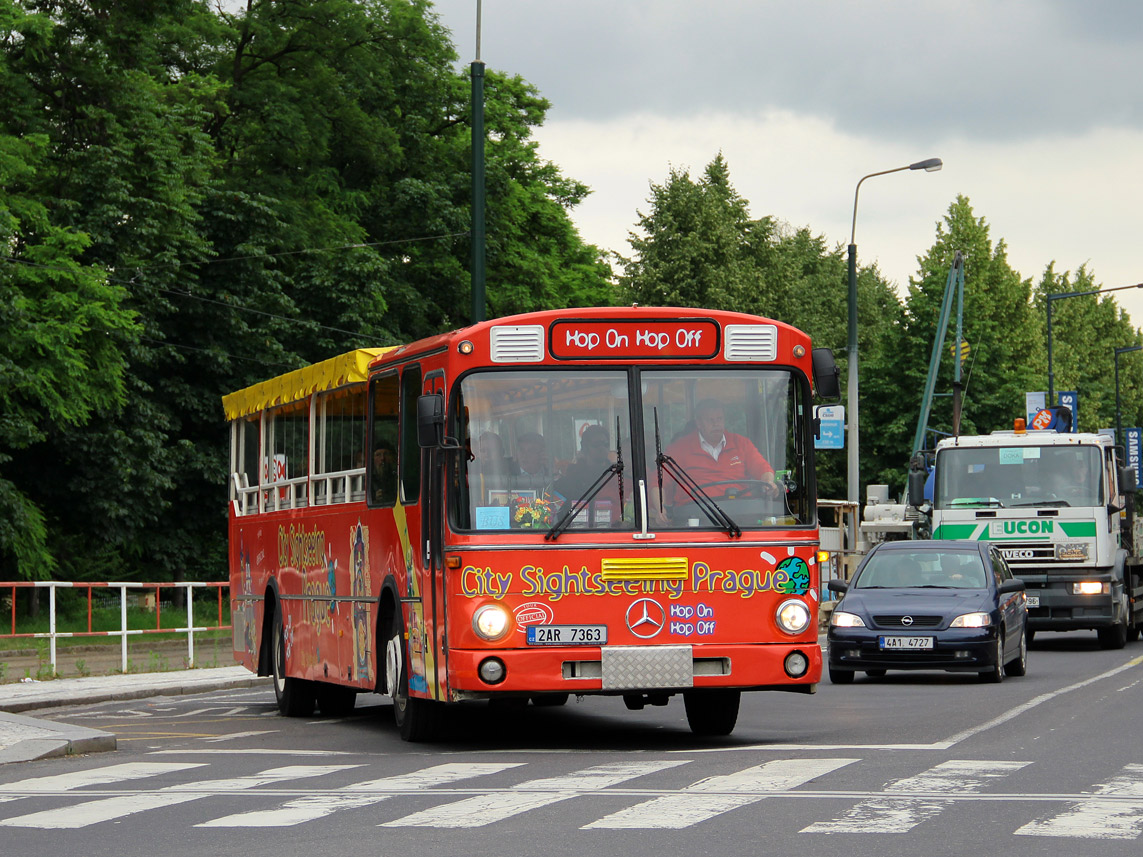 Czechy, Mercedes-Benz O307 Nr 2AR 7363