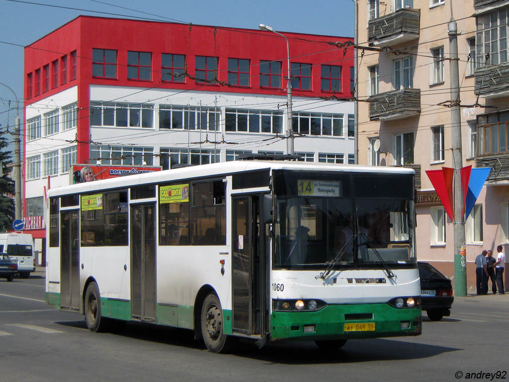 Пензенская область, Волжанин-5270-10-04 № 1060