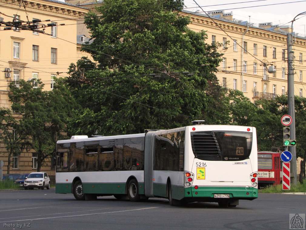 Szentpétervár, Volgabus-6271.00 sz.: 5216