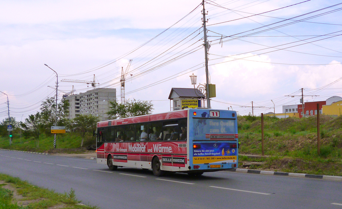 Saratov region, Mercedes-Benz O405 Nr. АТ 769 64