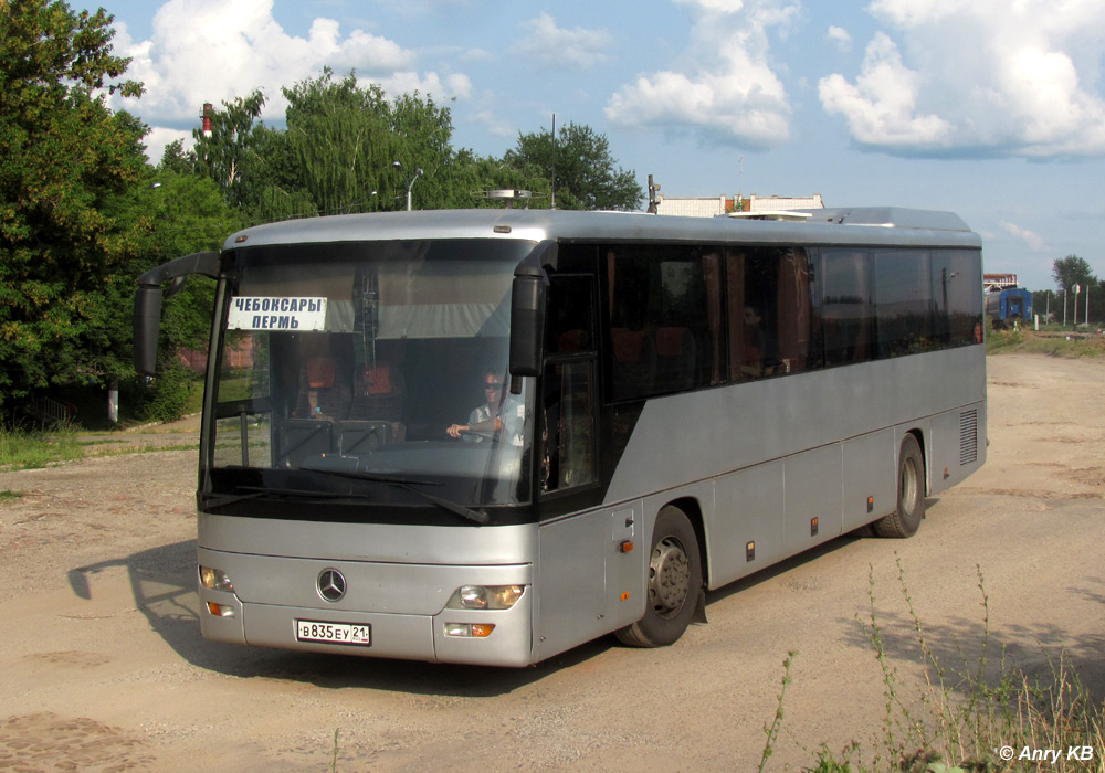 Чувашия, Mercedes-Benz O560 Intouro RH № В 835 ЕУ 21