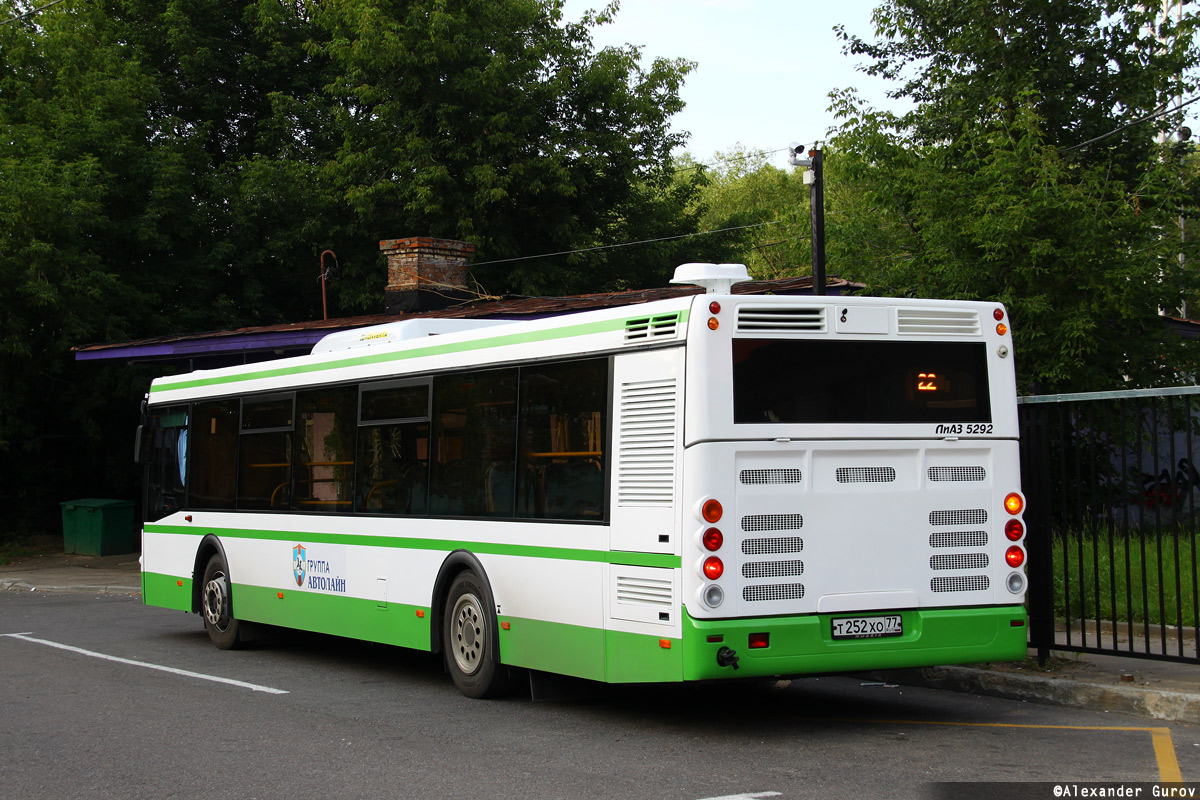 Moskau, LiAZ-5292.22 (2-2-2) Nr. Т 252 ХО 77