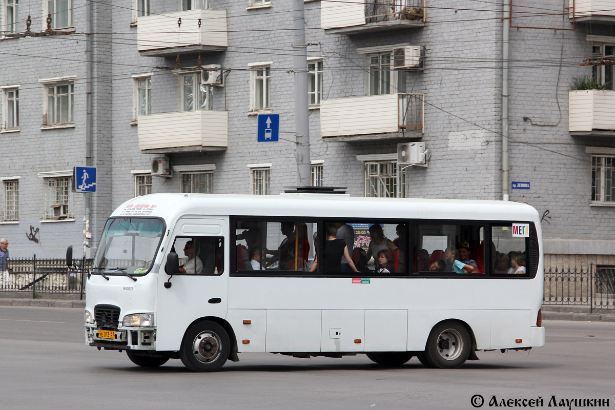 Ростовская область, Hyundai County LWB C11 (ТагАЗ) № МЕ 013 61