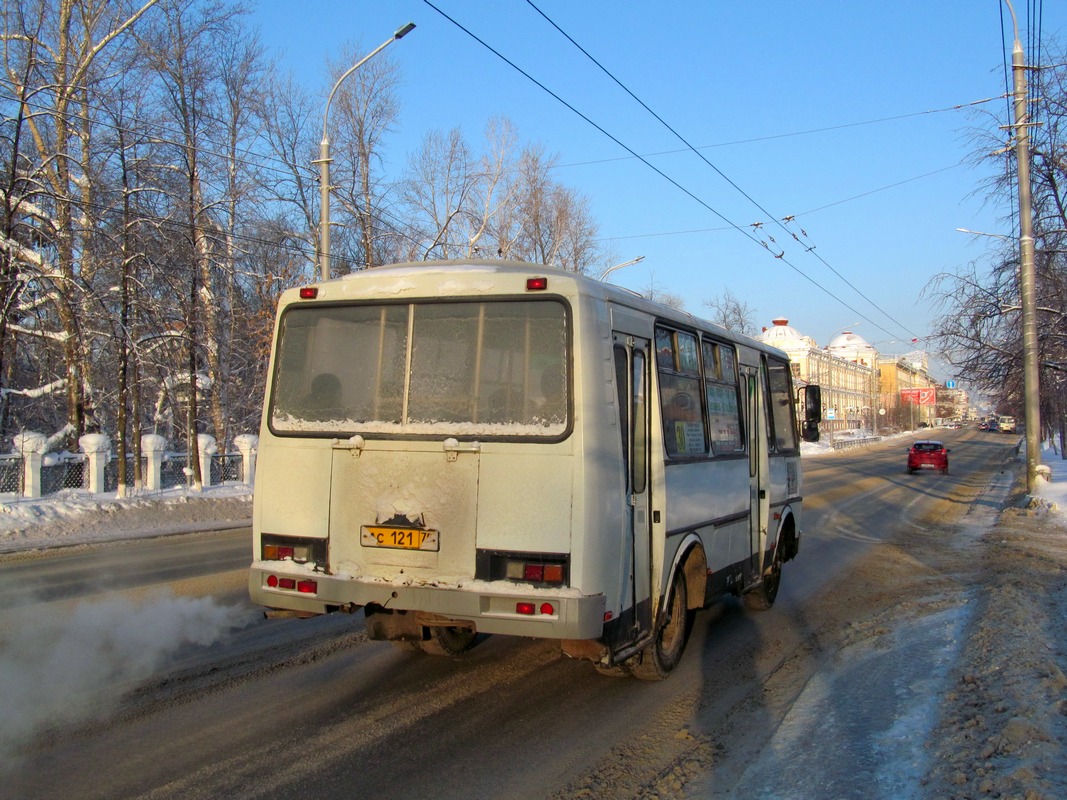 Tomská oblast, PAZ-32051-110 č. АС 121 70