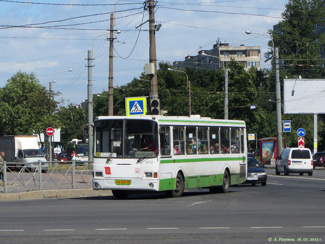 Санкт-Петербург, ЛиАЗ-5256.25 № n002