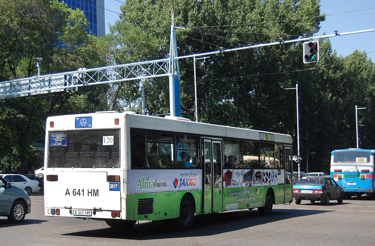 Ałmaty, Mercedes-Benz O407 Nr 3817