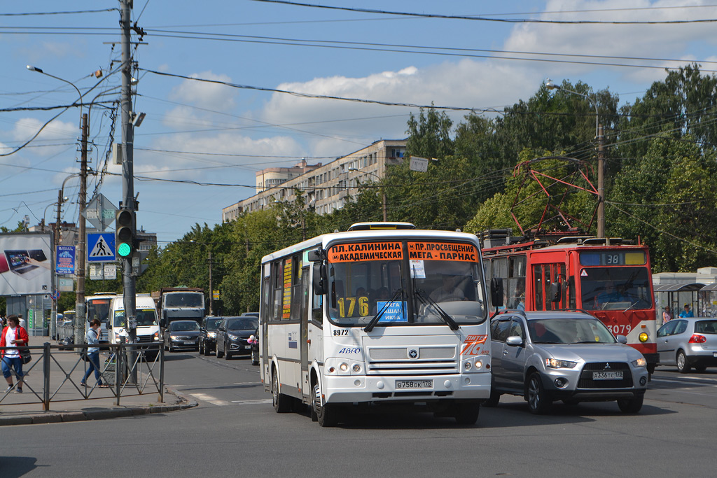 Санкт-Петербург, ПАЗ-320412-05 № 8972