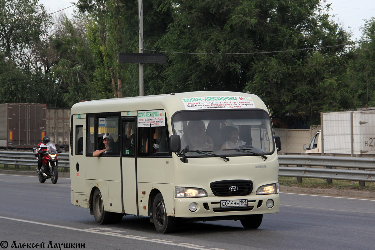 Ростовская область, Hyundai County SWB C08 (РЗГА) № Е 044 НЕ 161