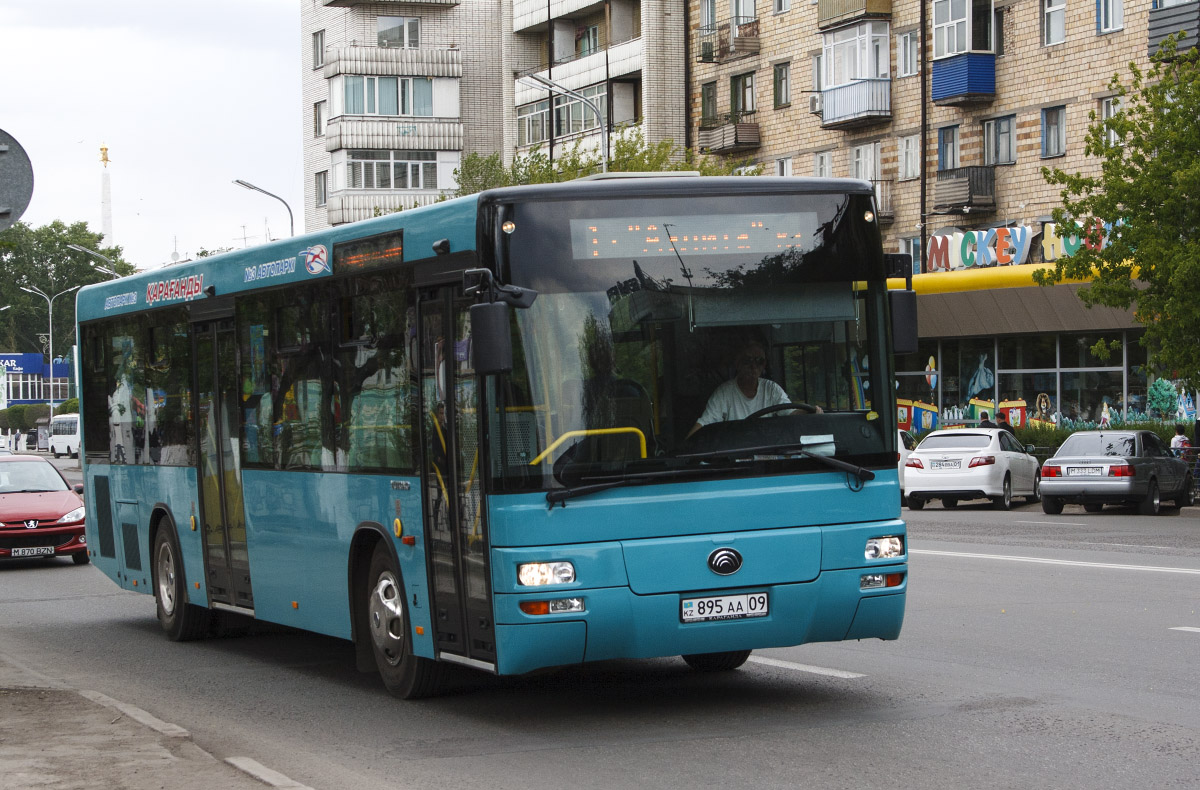 Карагандинская область, Yutong ZK6118HGA № 895 AA 09 — Фото — Автобусный  транспорт