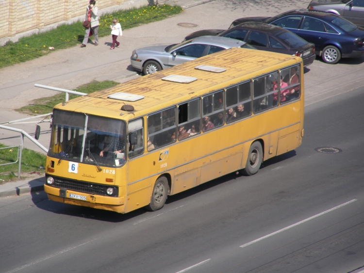 Литва, Ikarus 260.37 № 028