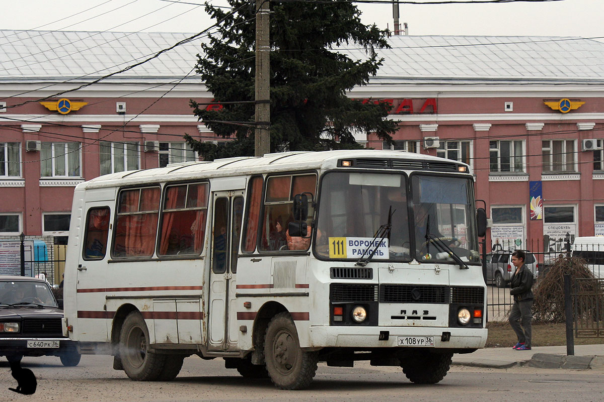 Воронежская область, ПАЗ-3205-110 № Х 108 УР 36
