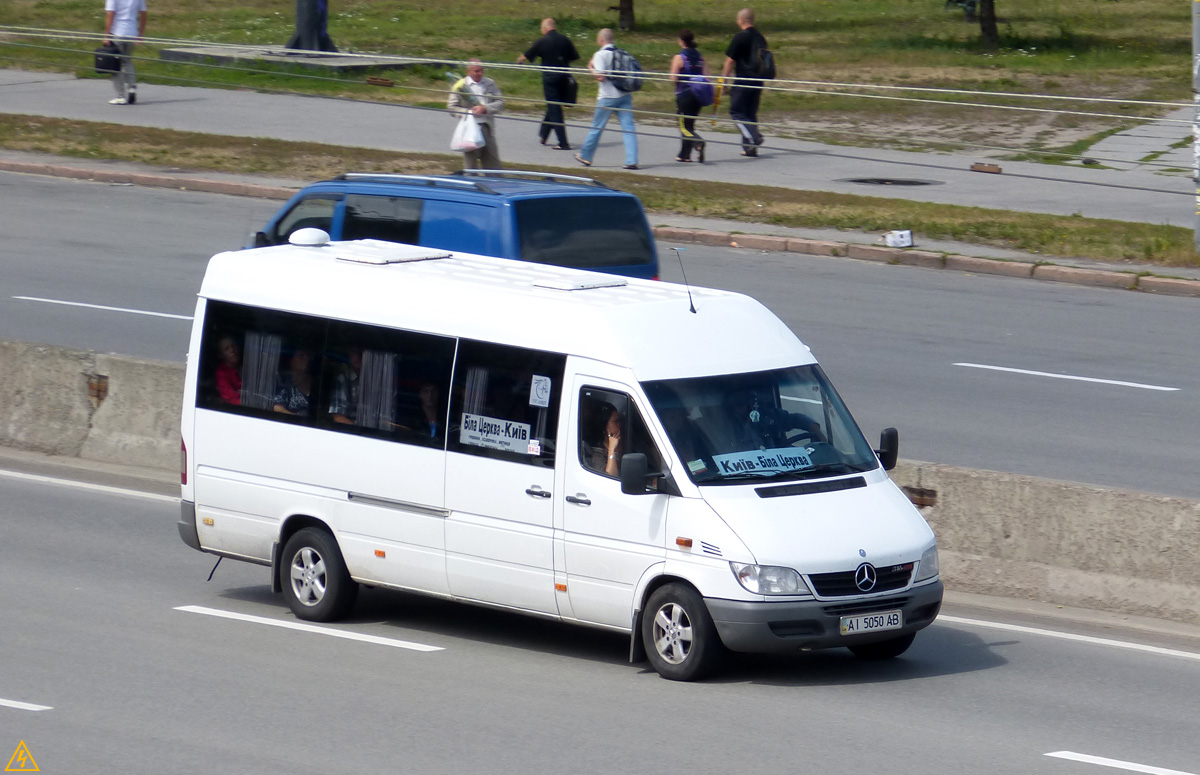 маршрутка мерседес расположение мест