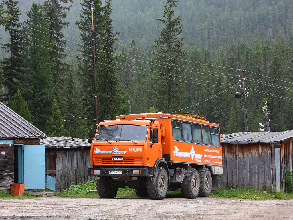 Восточно-Казахстанская область, НефАЗ-4208-03 № F 664 DY
