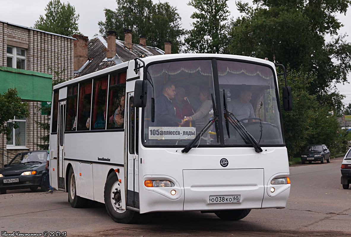 Pszkovi terület, KAvZ-4235-21 (2-2) sz.: О 038 КО 60