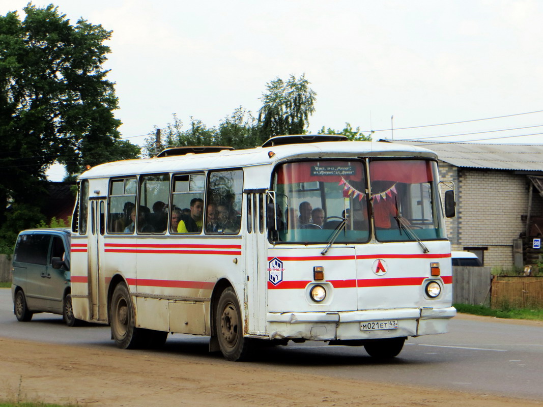 Кировская область, ЛАЗ-695Н № М 021 ЕТ 43