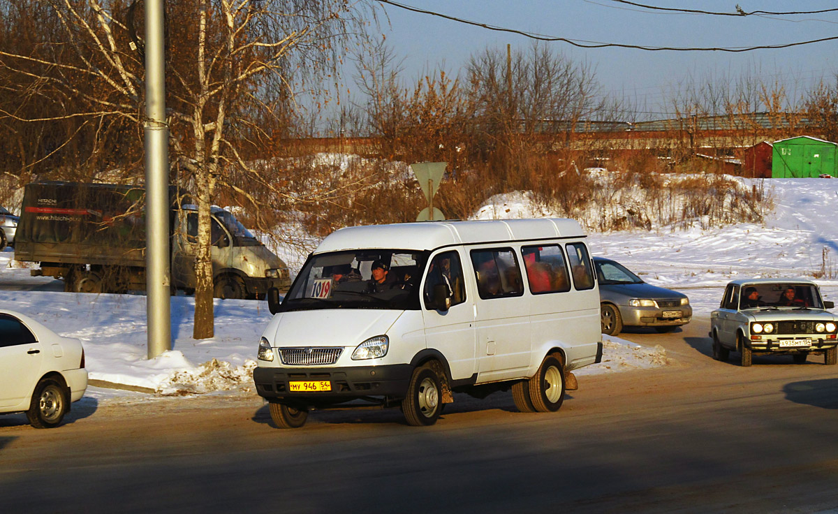 Новосибирская область, ГАЗ-322132 (XTH, X96) № МУ 946 54