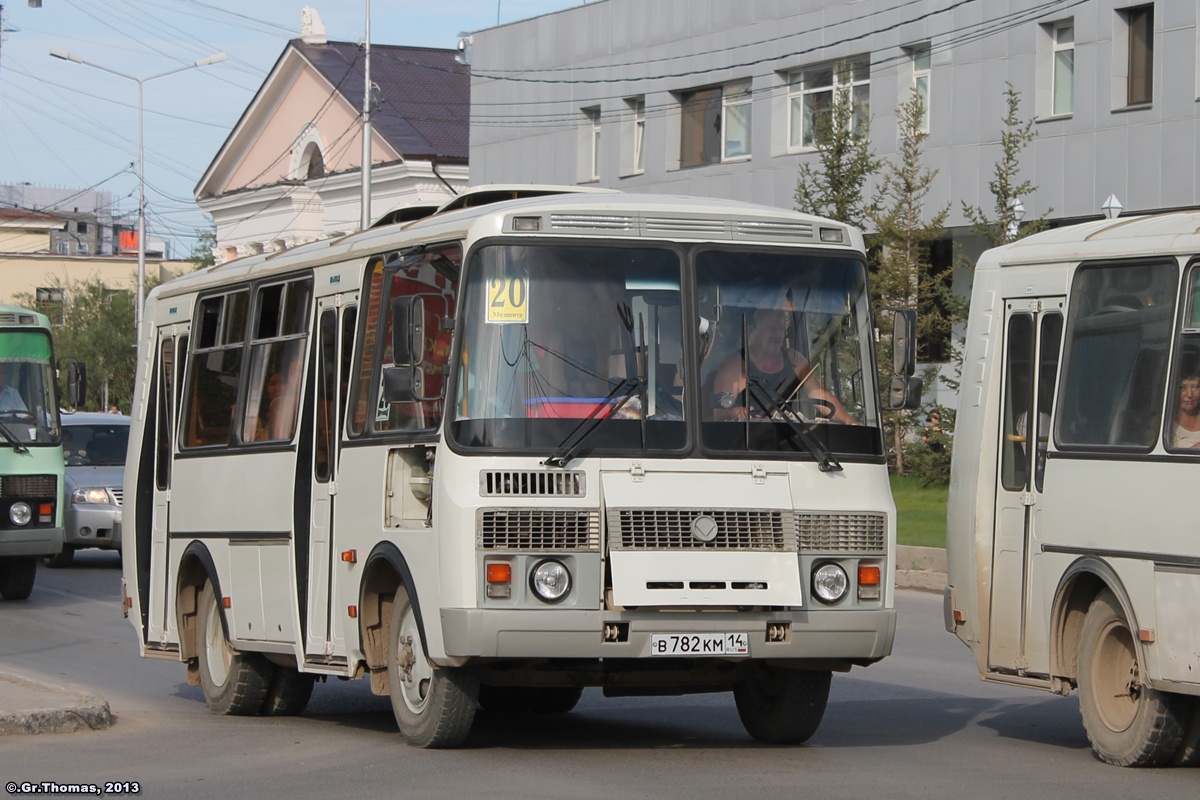 Jakutien Republik, PAZ-32054 Nr. В 782 КМ 14