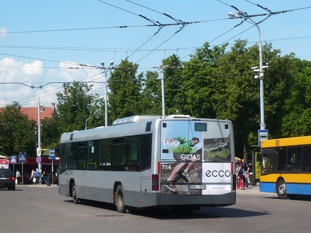 Литва, Volvo 7700 № 754