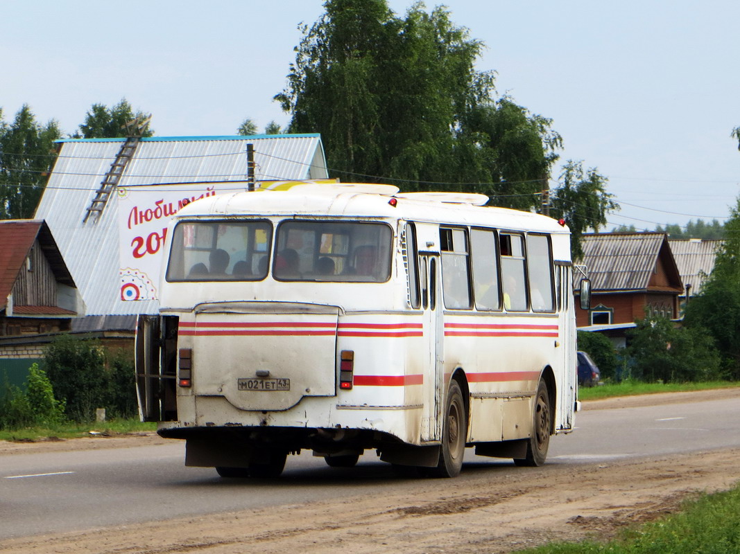 Кировская область, ЛАЗ-695Н № М 021 ЕТ 43