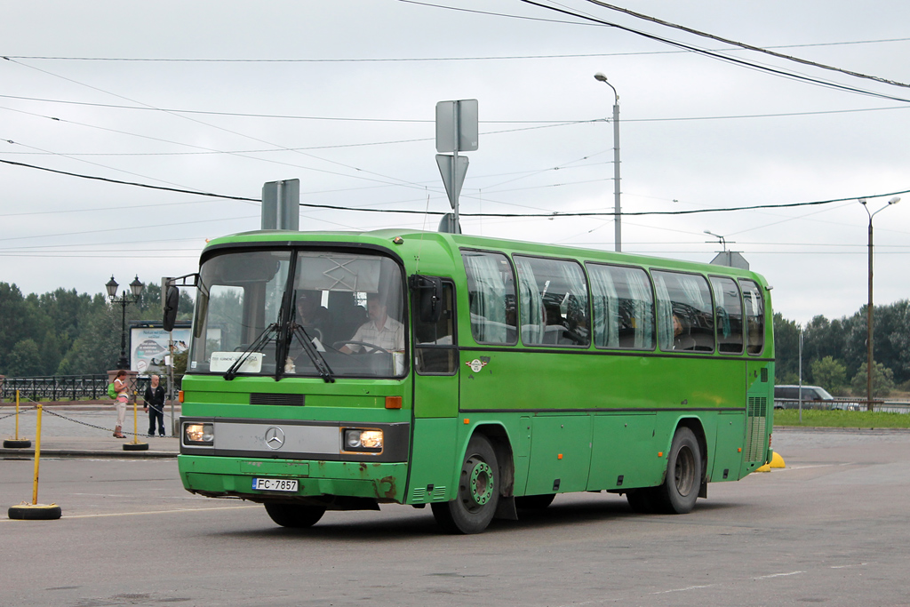 Латвия, Mercedes-Benz O303-11ÜHE № 1653