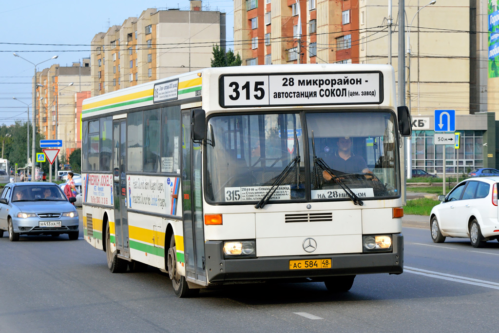 Липецкая область, Mercedes-Benz O405 № АС 584 48