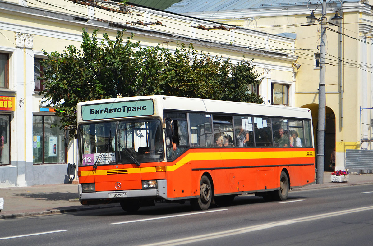Vladimir region, Mercedes-Benz O405 # Е 785 МО 33