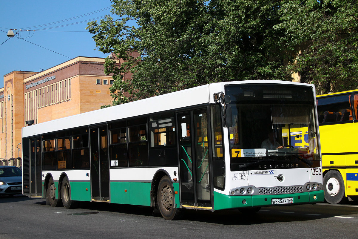 Санкт-Петербург, Волжанин-6270.06 