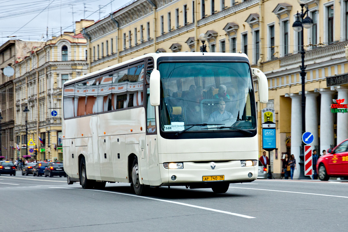 Szentpétervár, Renault Iliade sz.: АР 740 78