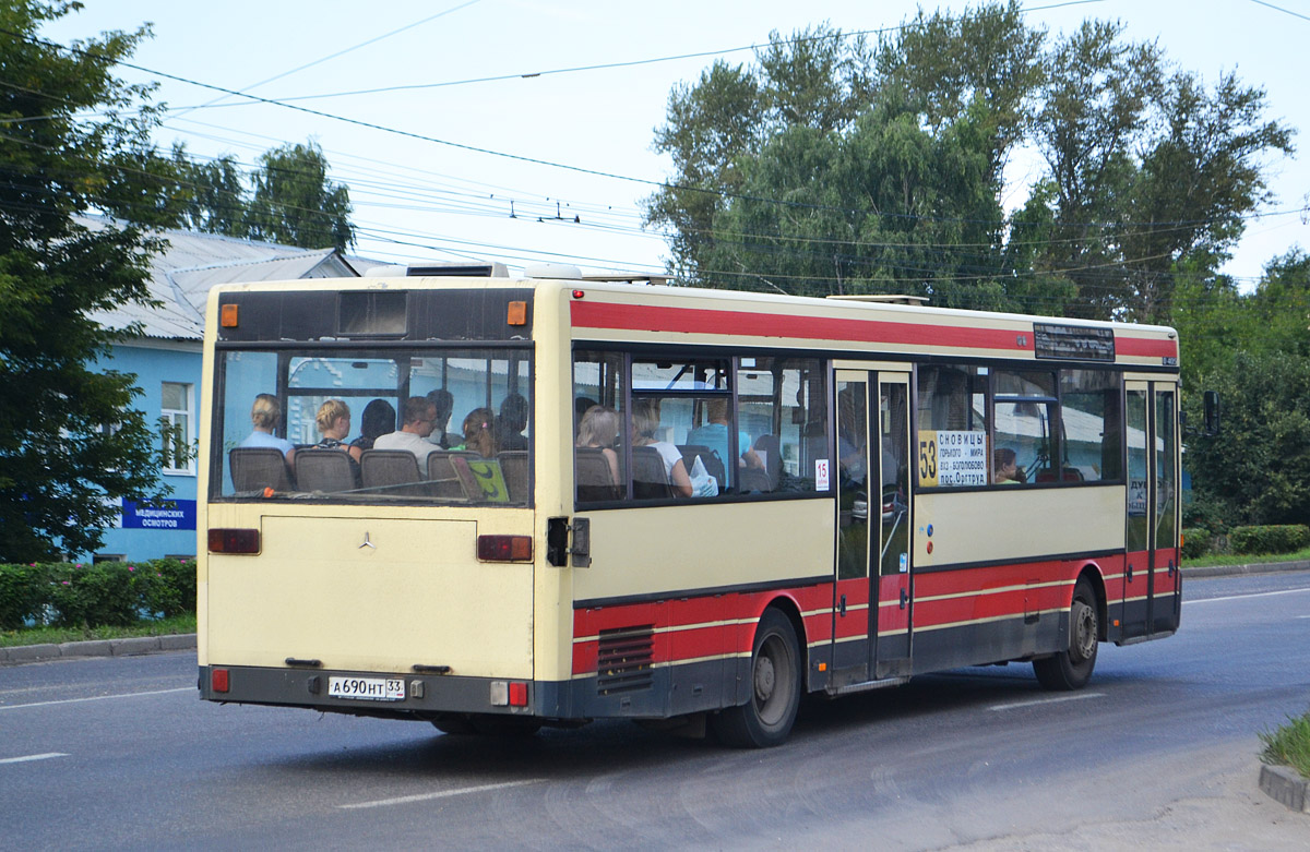 Vladimir region, Mercedes-Benz O405 # А 690 НТ 33