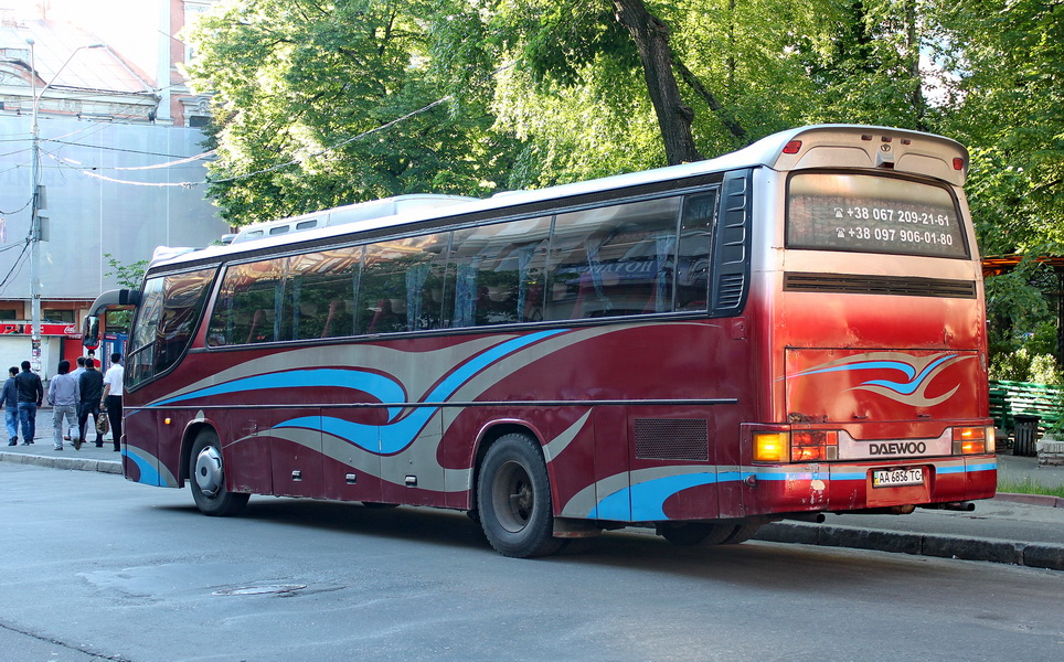 Киев, Daewoo BH117H Royal Cruistar № AA 6856 TC