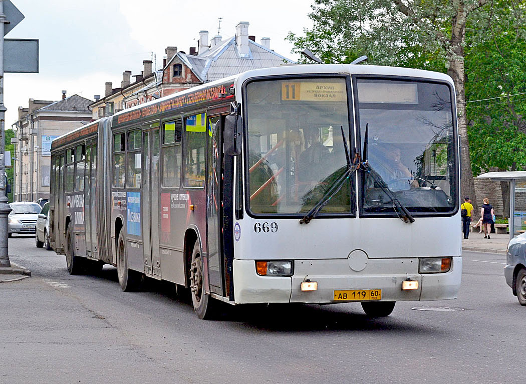 Псковская область, Mercedes-Benz O345G № 669