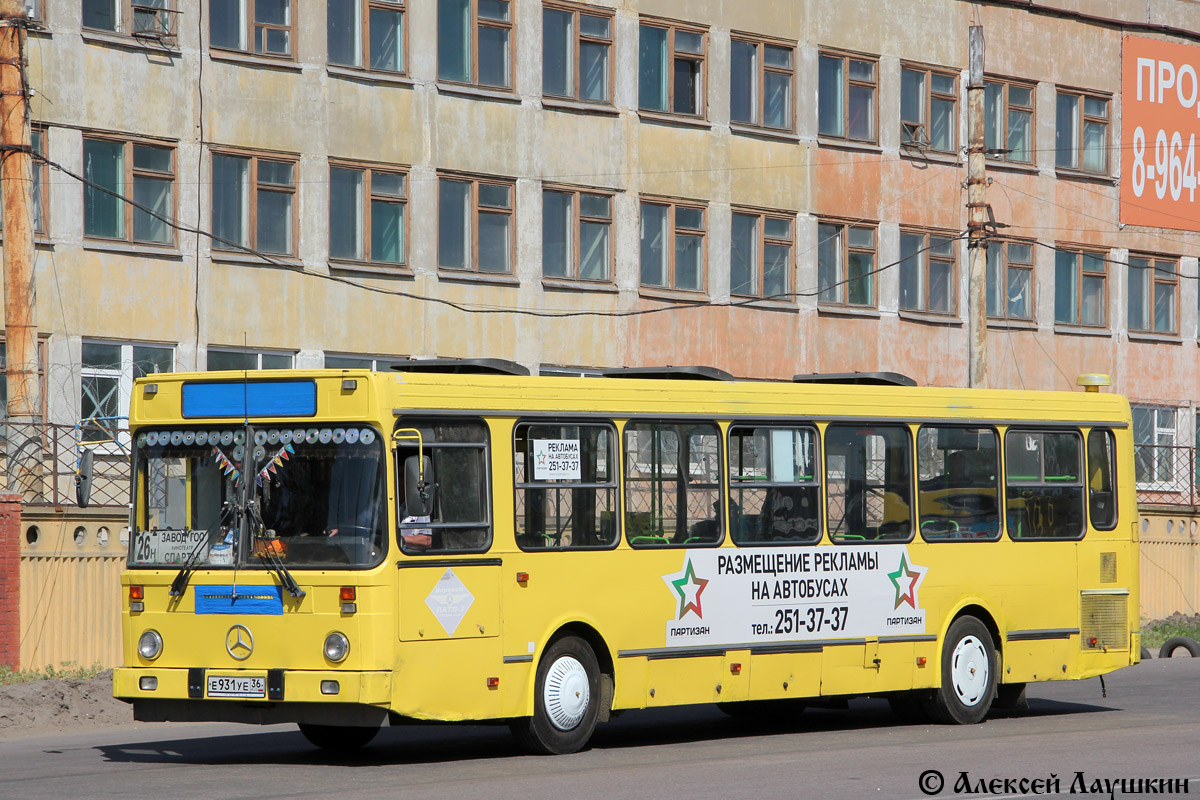 Остановки автобуса 251. ЛИАЗ 5256 желтый. ЛИАЗ 5256-30 Воронеж. Автобус 251к как выглядит.