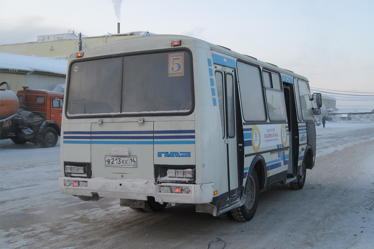 Jakutien Republik, PAZ-32054 Nr. В 213 КК 14