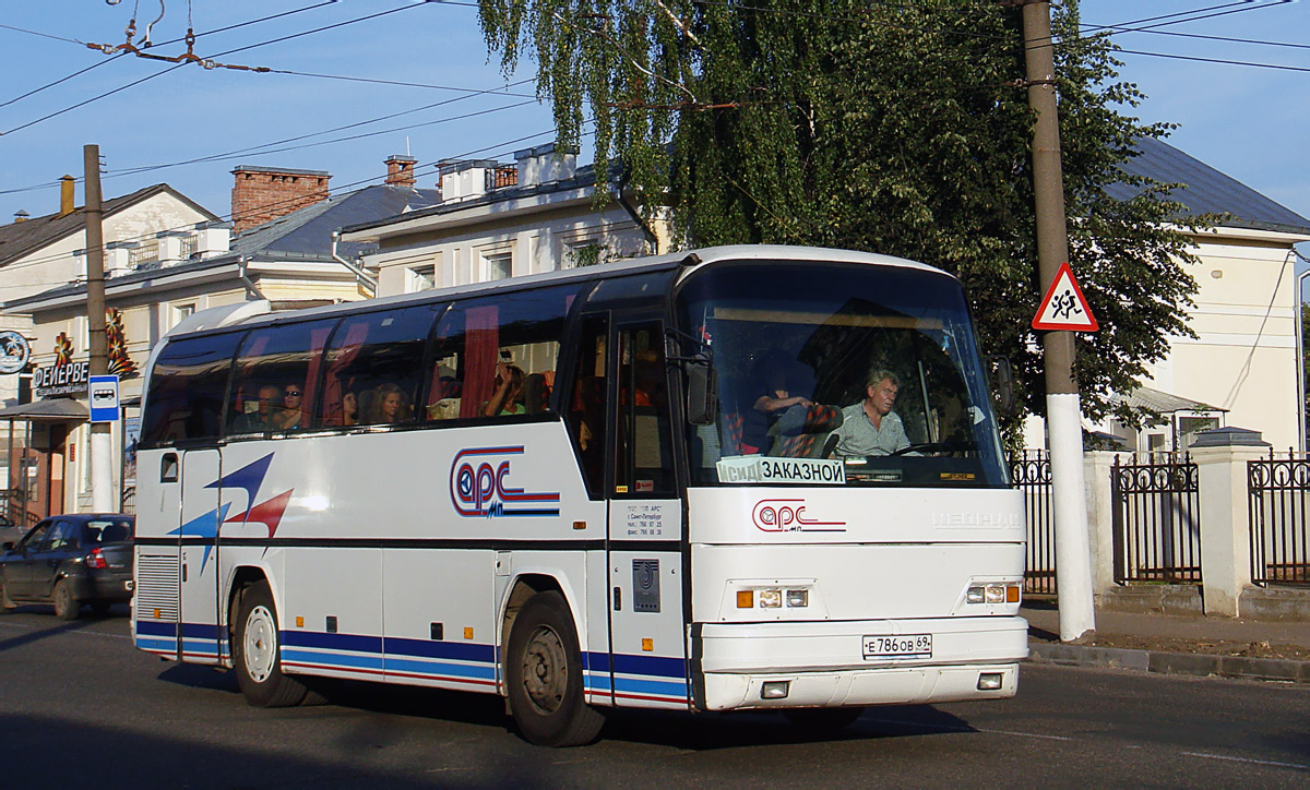 Тверская область, Neoplan N212H Jetliner № Е 786 ОВ 69