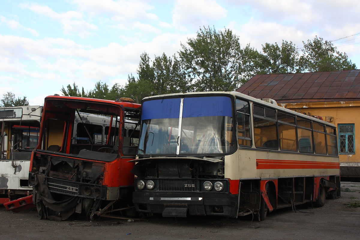 Tuva, Ikarus 256.75 # б/н 2