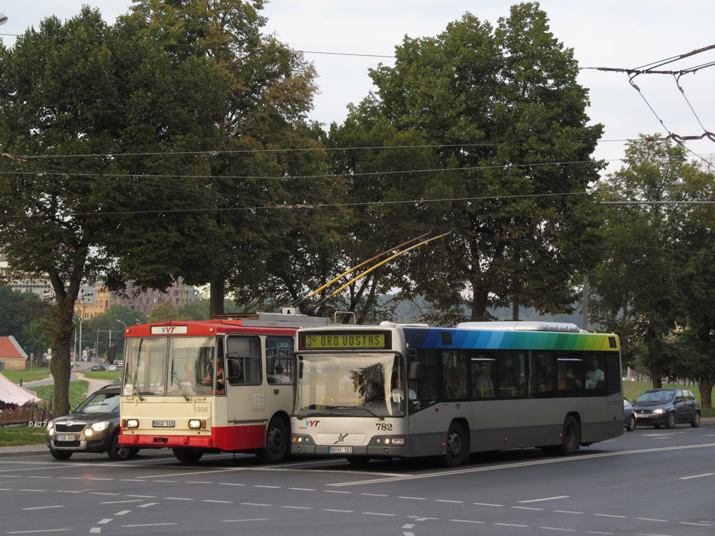 Литва, Volvo 7700 № 782