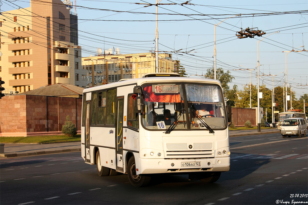 Краснодарский край, ПАЗ-320402-03 № О 106 АО 123