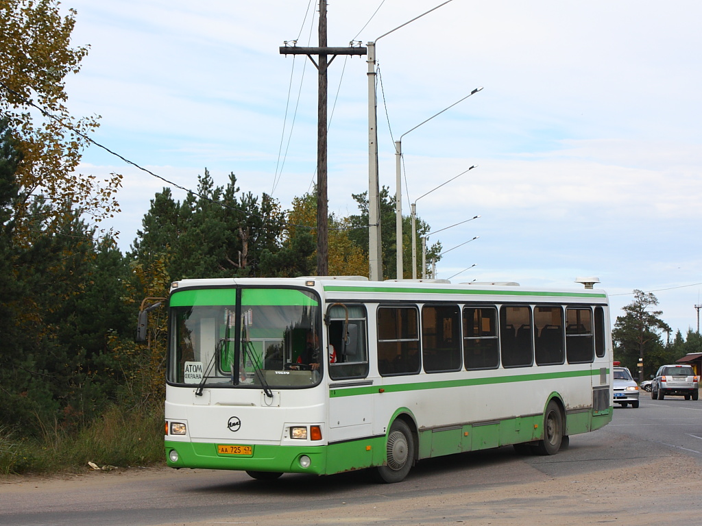 Ленинградская область, ЛиАЗ-5256.35 № АА 725 47